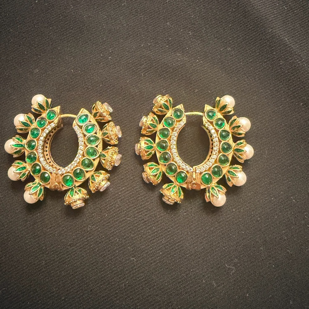 Pakistani Kundan double sided hoops